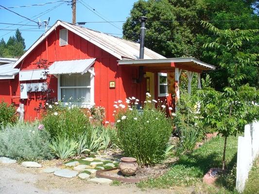 Chili Pepper Cabin