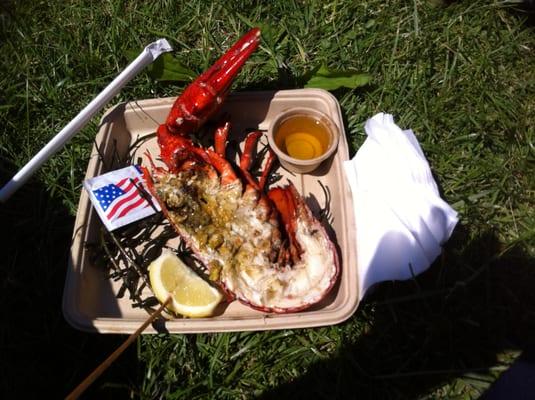 One of the very few good memories from Googa.  $9 grilled half lobster. :)