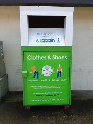 If you can't make it to the Northgate Goodwill drop station, bring your used clothes & shoes here.  The box is outside.