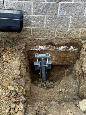 Helical piles for foundation repair