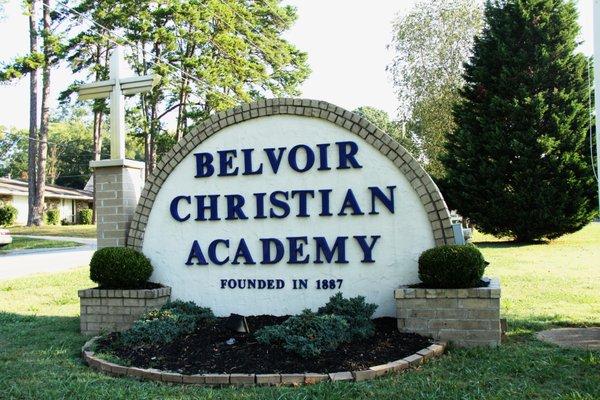 Belvoir Christian Academy - Serving Infants through 8th grade in Chattanooga since 1887.