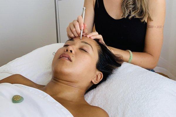 Reflexology Facial