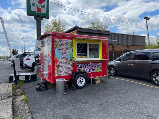 Mary's Snow cones & Fruits