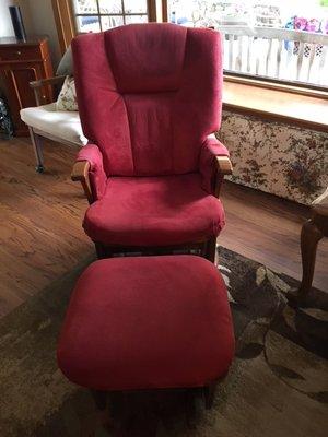 We would like to reupholster the pictured chair. Similar color or possibly another color. Do you have fabric also?