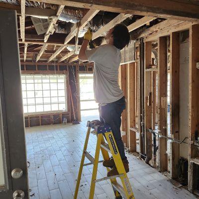 Removing nails from 2x4  prep for drywall