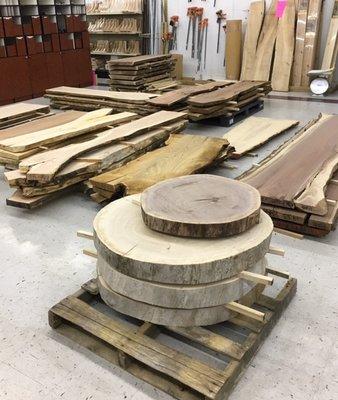 live edge rounds & slabs