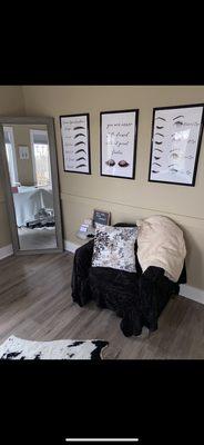 Lash Room!