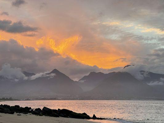 Kanaha at sunset