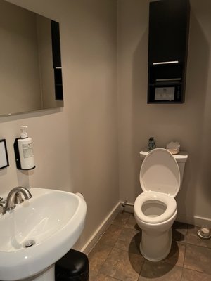 2 individual bathrooms