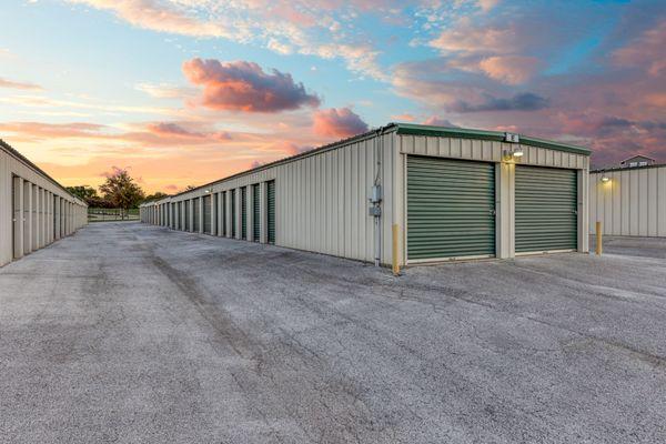 Big or small, we store it all! Choose the storage unit size you need to fit your belongs and your budget. Reserve your unit online today!