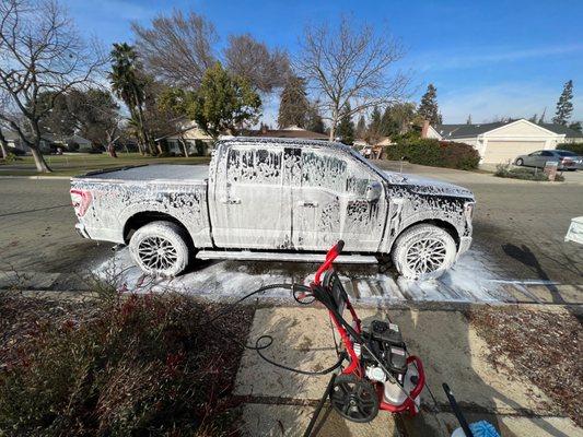 Auto Envy Detox soap after about 5 minutes