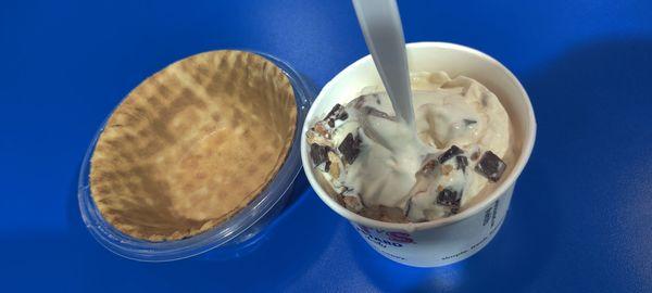 Smore and waffle bowl