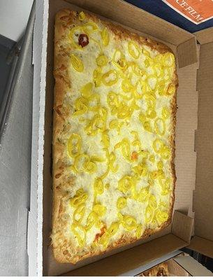 1/2 sheet white pizza