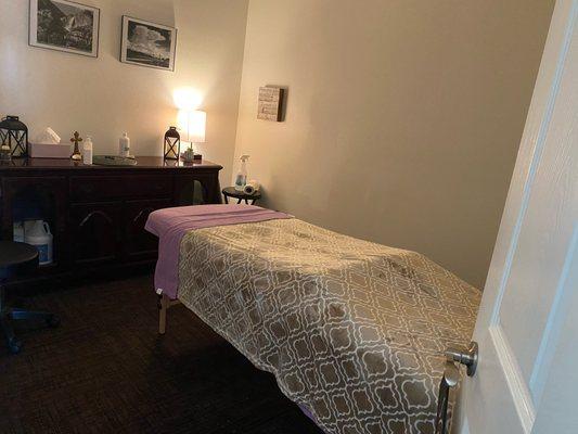 Our massage rooms are cleaned and sanitized after every client.