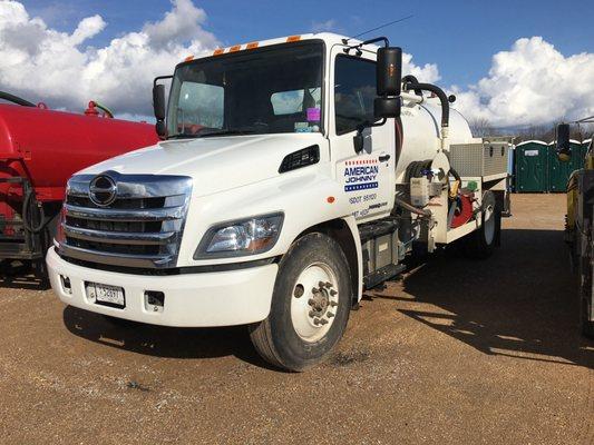 2017 Hino Pump Truck