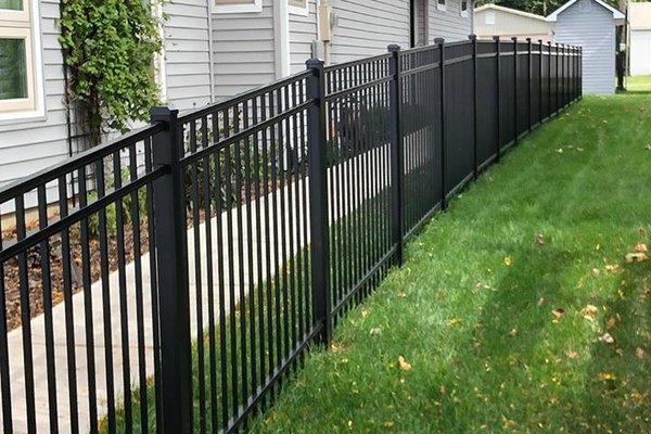 Custom Fencing