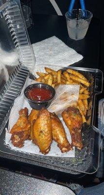 Wings & fries