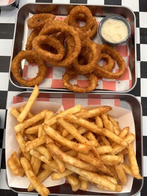 Onion Rings & 2x Fries