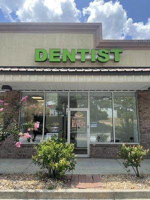 It's A Great Day to Start Your Child's Dental Journey @DentalSafariLtd