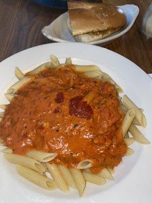 Penne Pasta with Tomato Basil Cream and Garlic Bread