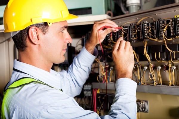 Our professional electricians know everything about electrical panels and fuse boxes.