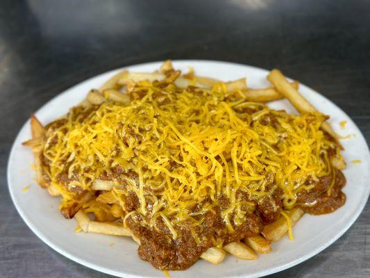 Chili cheese fries