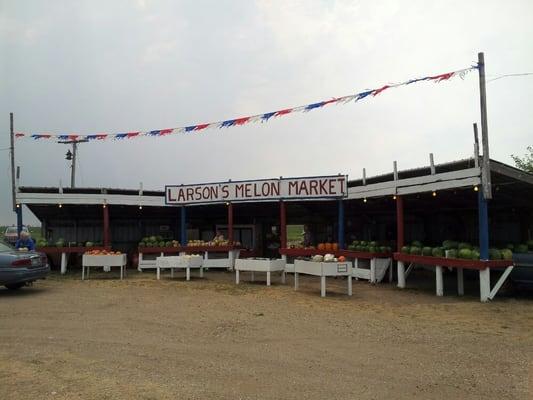 Larson Melon Market