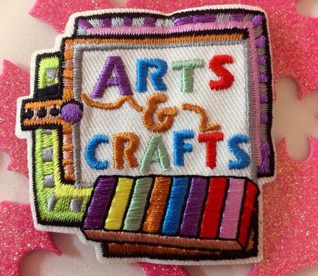 Girl Scouts arts and crafts fun patch