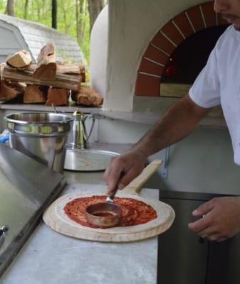 The Art Of making Pizza