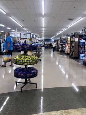 Big Y Milford CT. Newer store, very clean and well kept.