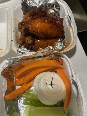 6 Piece Wings Hot Honey