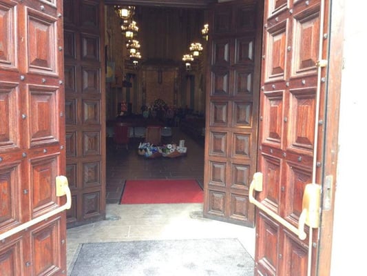 looking into the sanctuary through one set of the main doors