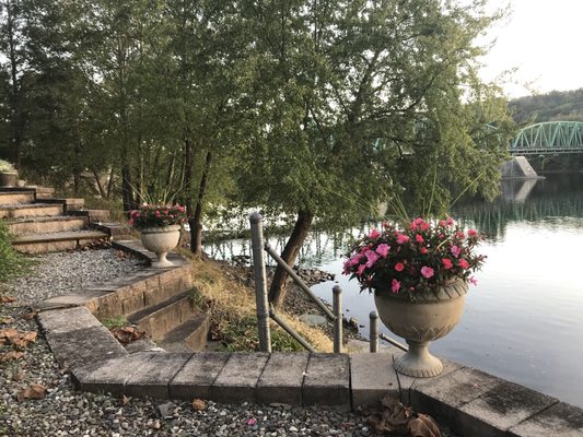 Seating area near the dock