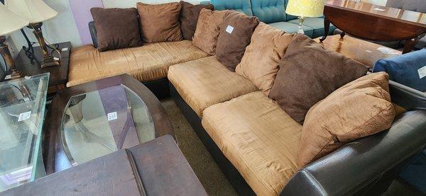 2pc Brown L Sectional