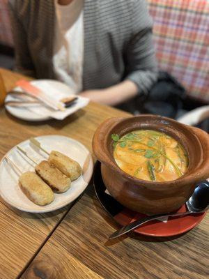 Tom Yum Goong (Spicy Lemongrass Shrimp Soup)