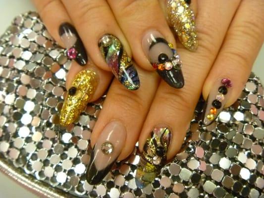 Brillante Artistic Nail