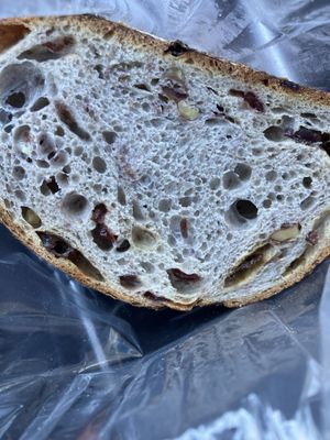 Raisin, Cranberry & walnut