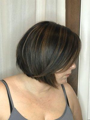 Soft Bob with texture and rich tones