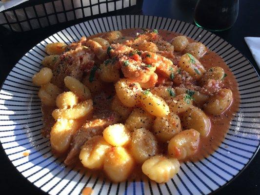 Gnocchi, chicken in vodka sauce