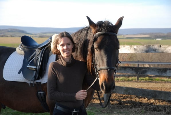 Cindy Stys Equestrian Prop