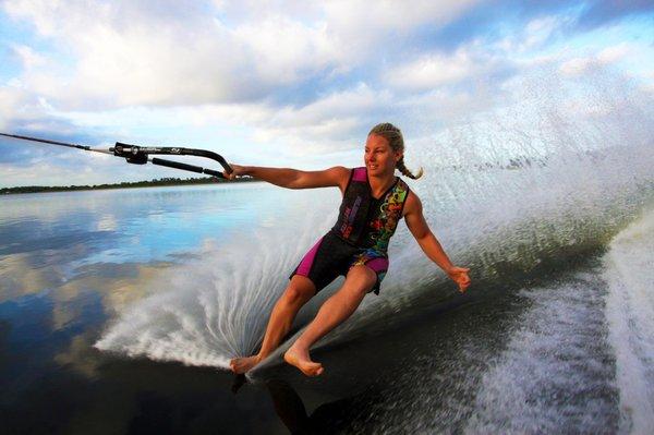 World Champion Ashleigh Stebbeings is instructs at World Barefoot Center