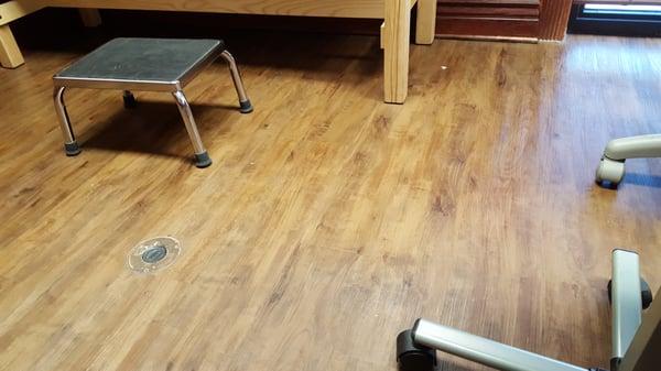 Dirty floors in a doctor's office?????