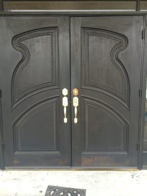 These doors! Silence! Only in the woodlands