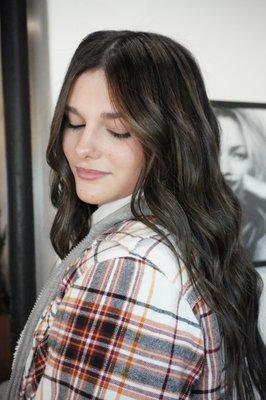 SIGNATURE LOOKS, DIMENSIONAL BRUNETTE- MADI A.