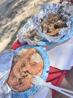 Garlic shrimp and steamer clams