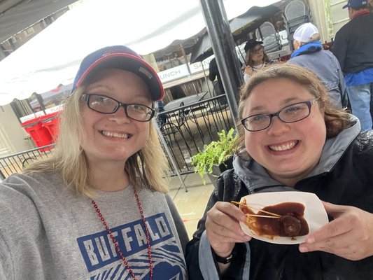 I'm on the left. Colleen Oppel I don't he right, with a meatball sample!