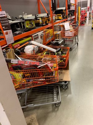 Was about to spend $600 but couldn't get to the product and nobody was around or "able to help at the moment"