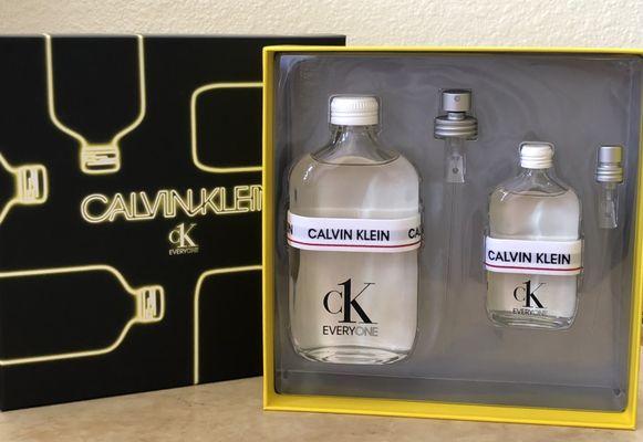 CK EVERYONE SET
6.7OZ 200ML EDT
1.6OZ  50 ML EDT