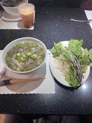 Flat noodles Beef broth filet!