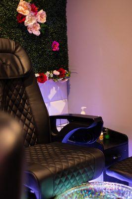 Luxurious pedicure chair